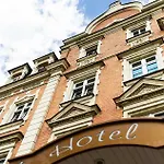 Hotel Burghof 4*