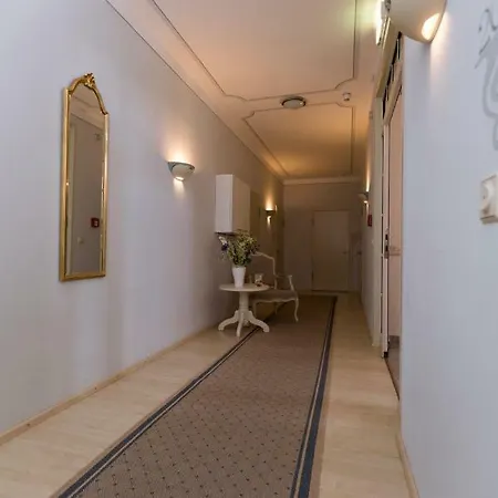 Burghof 4* Hof (Bavaria)