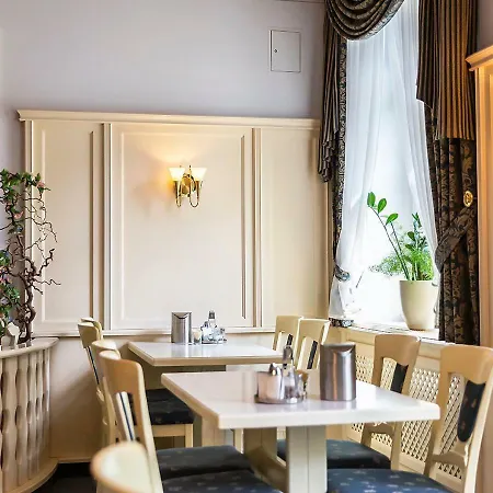 Hotel Burghof Hof (Bavaria)